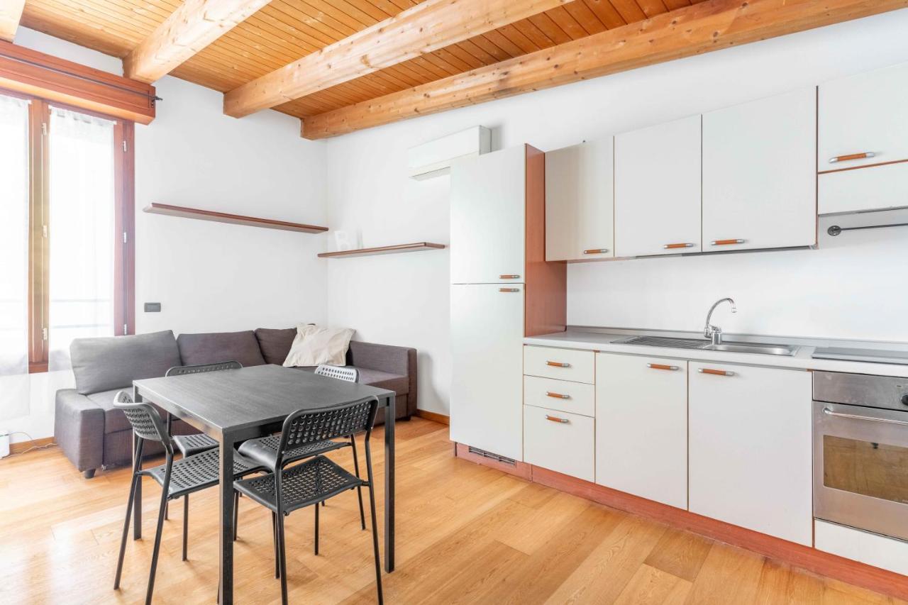 Mo37 Loreto- Duomo - Chic Apartment Milano Eksteriør billede